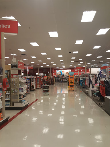 Department Store «Target», reviews and photos, 17213 Cole Rd, Hagerstown, MD 21740, USA