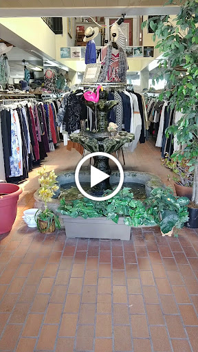 Thrift Store «La Tienda Thrift Store», reviews and photos, 510 N El Camino Real, San Clemente, CA 92672, USA