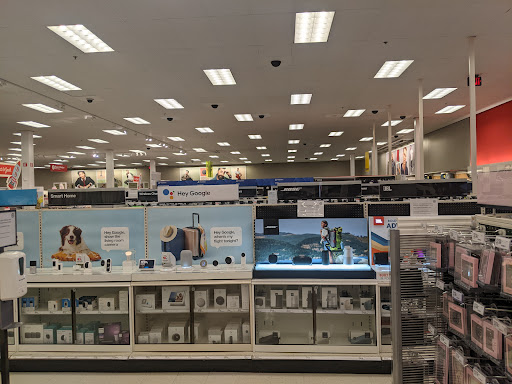 Department Store «Target», reviews and photos, 200 W Orangethorpe Ave, Fullerton, CA 92832, USA