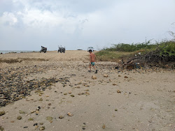 Foto von Hare island Beach und die siedlung