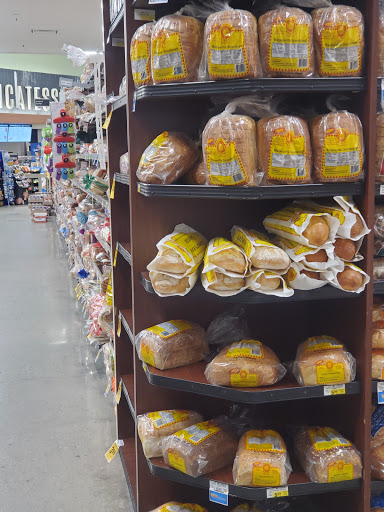 Grocery Store «Safeway», reviews and photos, 70 Cabrillo Hwy, Half Moon Bay, CA 94019, USA