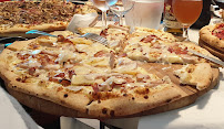 Pizza du Pizzeria Lazzaro Pizza Villaines la Juhel - n°8