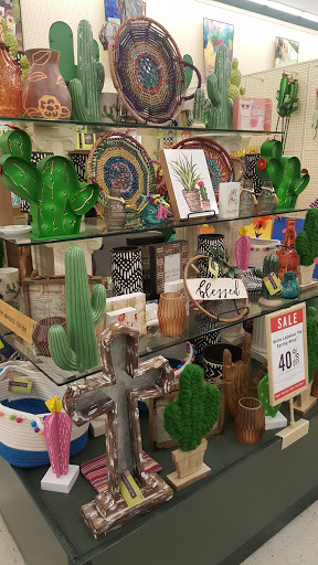 Craft Store «Hobby Lobby», reviews and photos, 2406 S Green Bay Rd, Racine, WI 53406, USA