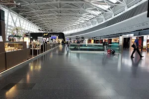 Zurich Airport image