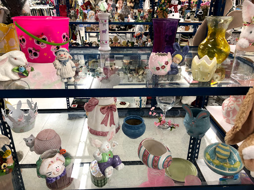 Thrift Store «Edgewood Thrift Store», reviews and photos, 1955 Pulaski Hwy, Edgewood, MD 21040, USA