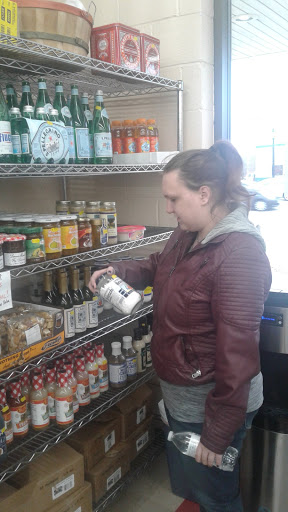 Italian Grocery Store «DeVitis Fine Italian Foods», reviews and photos, 560 E Tallmadge Ave, Akron, OH 44310, USA