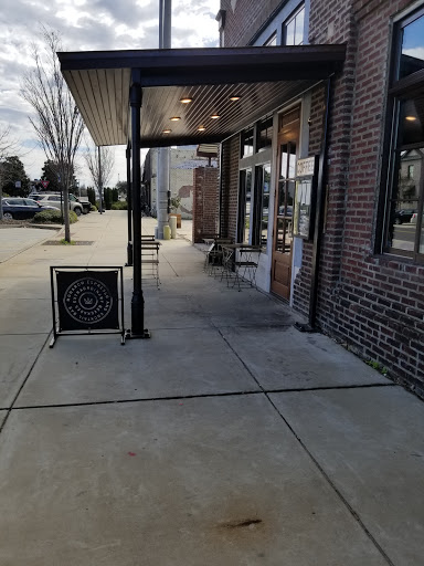 Coffee Shop «Monarch Espresso Bar», reviews and photos, 714 22nd Ave, Tuscaloosa, AL 35401, USA