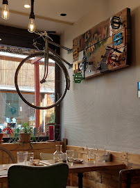 Atmosphère du Restaurant LE TANDEM BISTROT VELO à Embrun - n°3