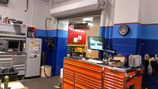 Auto Repair Shop «JC Auto Repairs», reviews and photos, 166 Summerfield St, Scarsdale, NY 10583, USA