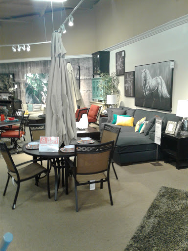 Furniture Store «Ashley HomeStore», reviews and photos, 164 Glen Cove Rd, Carle Place, NY 11514, USA