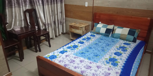 Khách Sạn Thu Hà