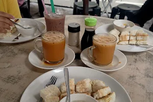 Roti Bakar Nasi Lemak image