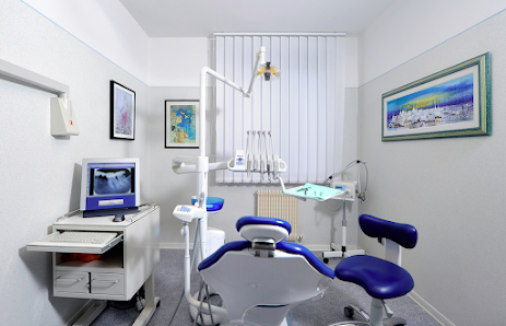 Studio Dentistico dott. Morassi Viale Venezia Giulia, 61, 34071 Cormons GO, Italia
