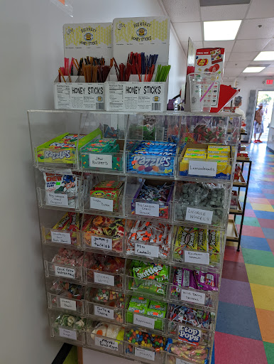 Candy Store «Seaside Candyman», reviews and photos, 21 N Columbia St #105, Seaside, OR 97138, USA