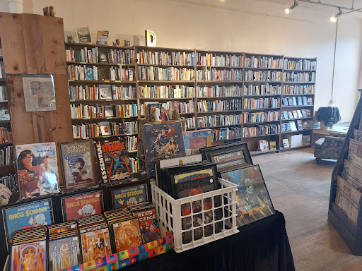 Used Book Store «Broadway Book Mall», reviews and photos, 200 S Broadway, Denver, CO 80209, USA