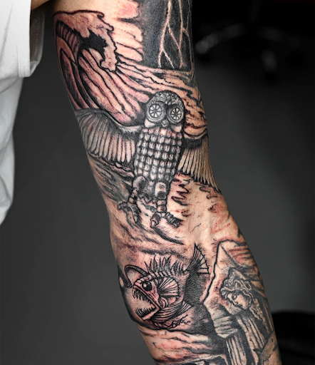 Explore tombstone tattoo ideas, creative tattoo ideas in Saint Petersburg, available at Phoebus Tattoos