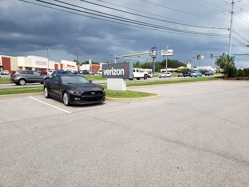 Cell Phone Store «Verizon», reviews and photos, 86 Thornton Drive, Dickson, TN 37055, USA