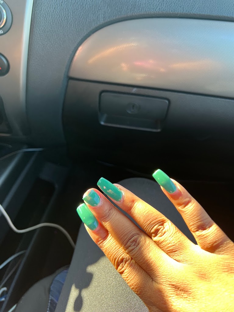 VIP Nails & Spa Whiting, IN 46394 Services and Reviews