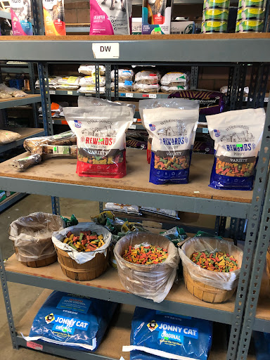 Animal Feed Store «Whittier Feed Store», reviews and photos, 12618 Penn St, Whittier, CA 90602, USA