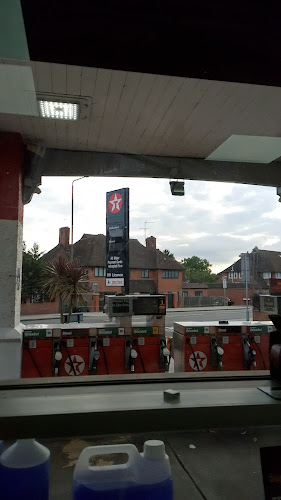 Reviews of Texaco UK in London - Gas station