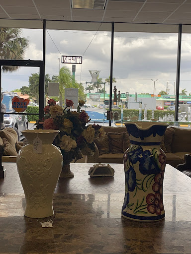Thrift Store «Hospice Resale West Palm», reviews and photos