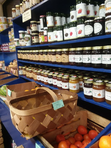 Produce Market «Pasadena Produce & Deli», reviews and photos, 6801 Gulfport Blvd S # 1, South Pasadena, FL 33707, USA