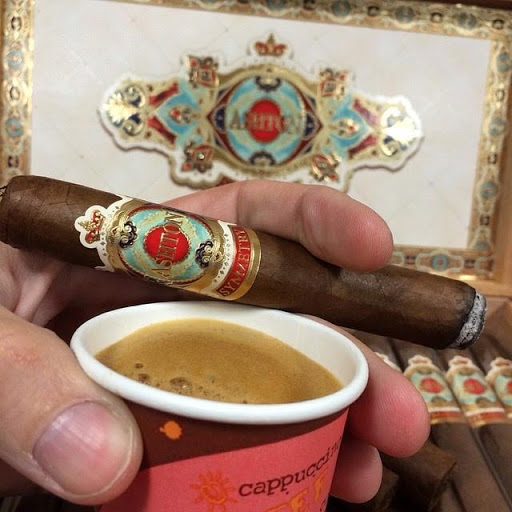 Tobacco Shop «Pipes & Pleasures», reviews and photos, 4244 E Main St, Columbus, OH 43213, USA