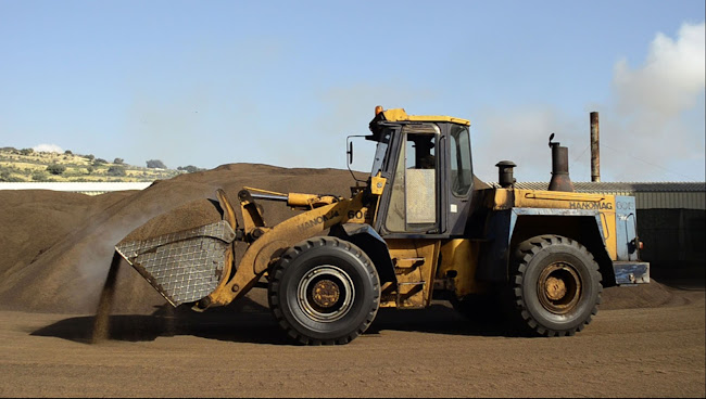 ΠΥΡΗΝΕΛΑΙΟΥΡΓΕΙΟ ΙΕΡΑΠΕΤΡΑΣ ΕΠΕ - Εργαστήριο