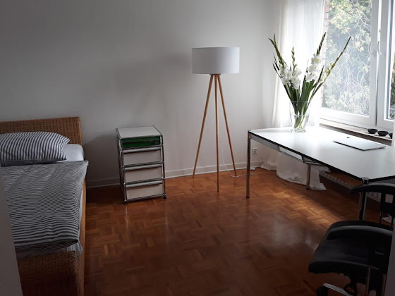 Photos du propriétaire Ferienwohnung Wohnung im Grünen mit traumhaften Ausblick 47804 Krefeld