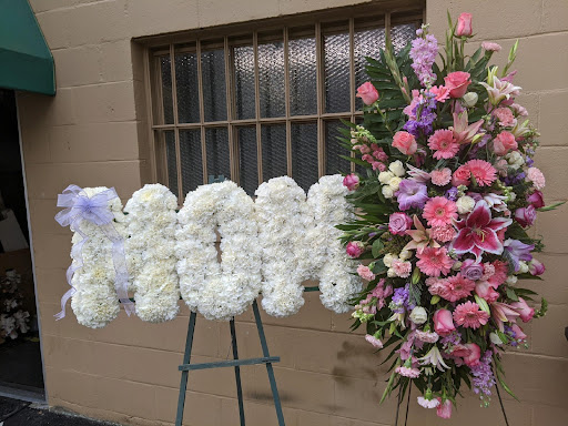 Florist «Village Flowers & Gifts», reviews and photos, 527 W Lodi Ave, Lodi, CA 95242, USA