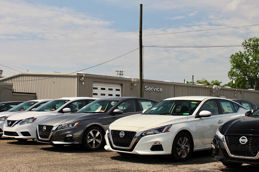 Nissan Dealer «Moses Nissan», reviews and photos