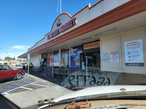 Grocery Store «El Metate Market», reviews and photos, 817 W 19th St, Costa Mesa, CA 92627, USA