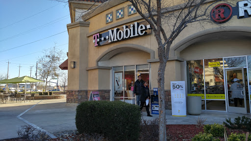 Cell Phone Store «T-Mobile», reviews and photos, 920 Pleasant Grove Blvd, Roseville, CA 95678, USA