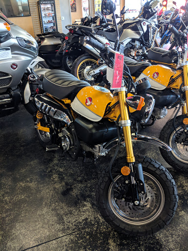 Motorcycle Dealer «Huntington Beach Honda Motorcycles», reviews and photos, 17555 Beach Blvd, Huntington Beach, CA 92647, USA