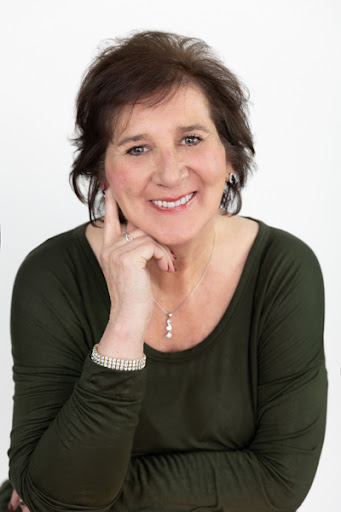 Diane Hiller, LCSW, Psychic Medium, Medical Intuitive, Feng Shui Master, Litchfield, Connecticut