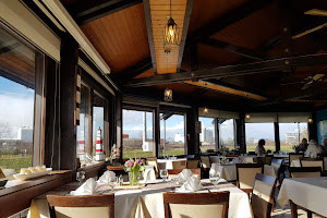 Restaurant-Cafe-Am-Yachthafen
