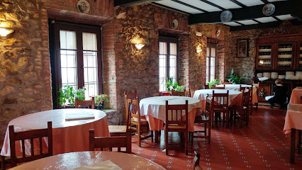 La Cigoña Restaurante - Pza. la Cigoña, 2, 39527 Ruilobuca, Cantabria, Spain