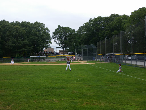 Park «Hollingsworth Park», reviews and photos, 348 Pond St, Braintree, MA 02184, USA