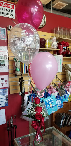 Florist «The Flower Pot & Basket Shop», reviews and photos, 5631 W Madison St, Chicago, IL 60644, USA