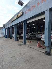 Express Auto and Body - Photo 4 - Car repair in Indianapolis, IN, Indianapolis