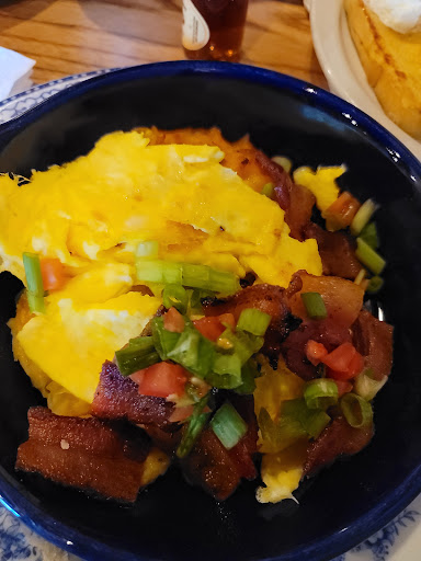 American Restaurant «Cracker Barrel Old Country Store», reviews and photos, 2525 Brindle Dr, Harrisburg, PA 17110, USA