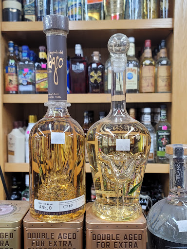 Liquor Store «Tower Liquor», reviews and photos, 3424 E Thomas Rd, Phoenix, AZ 85018, USA