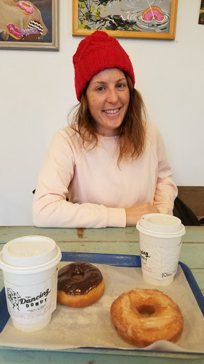 Donut Shop «The Dancing Donut», reviews and photos, 1134 E 54th St G, Indianapolis, IN 46220, USA