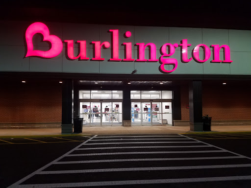 Clothing Store «Burlington Coat Factory», reviews and photos, 400 Lowell Ave #1, Haverhill, MA 01832, USA
