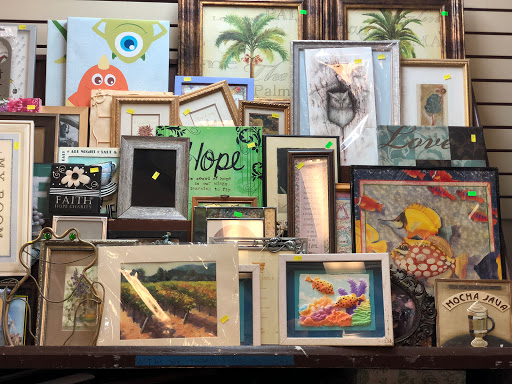 Thrift Store «Snowline Hospice Thrift Store», reviews and photos, 3300 Coach Ln, Cameron Park, CA 95682, USA