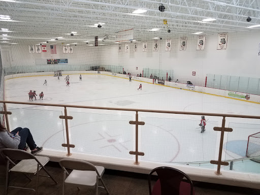 Community Center «Scott R. Triphahn Community Center & Ice Arena», reviews and photos, 1685 W Higgins Rd, Hoffman Estates, IL 60169, USA