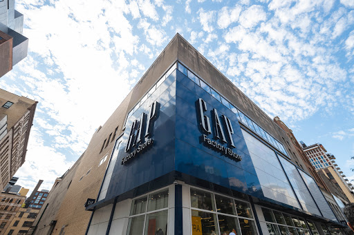 Clothing Store «Gap Factory Store», reviews and photos, 400 Fulton St, Brooklyn, NY 11201, USA