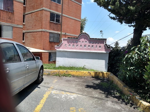 Complejo de condominio Ciudad López Mateos