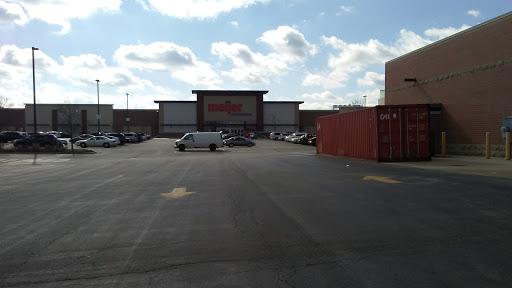 Grocery Store «Meijer», reviews and photos, 7111 Cermak Rd, Berwyn, IL 60402, USA