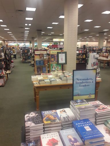Book Store «Barnes & Noble», reviews and photos, 21 Grand Corner Ave, Gaithersburg, MD 20878, USA